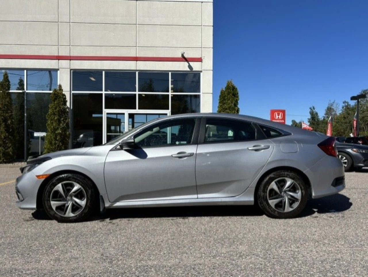 2020 Honda Civic Berline LX Main Image