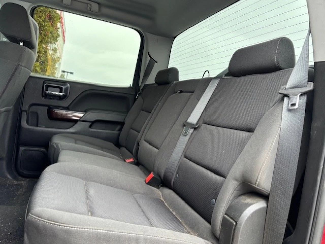 2018 GMC Sierra 1500 Classic SLE Main Image