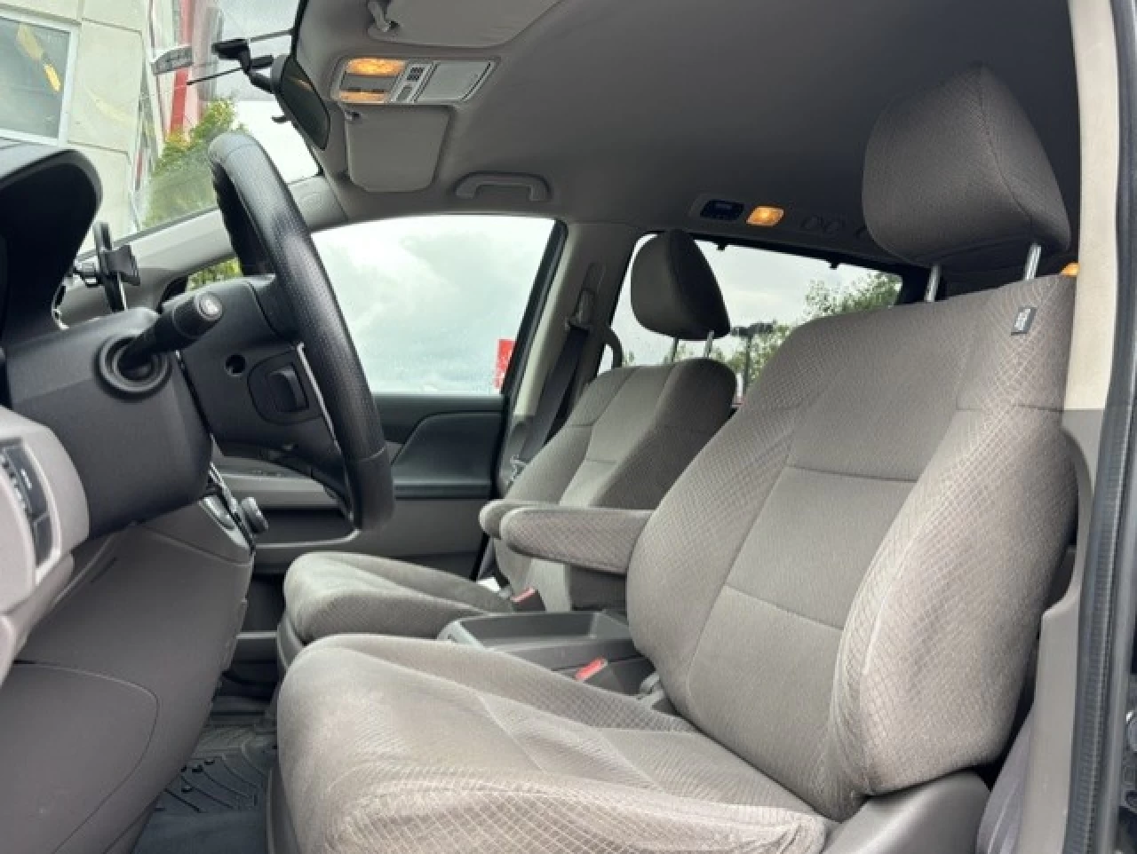2014 Honda Odyssey EX Image principale
