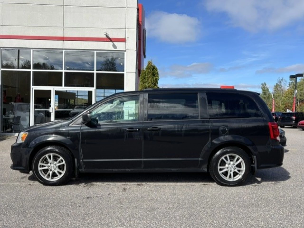 2020 Dodge Grand Caravan SXT Image principale