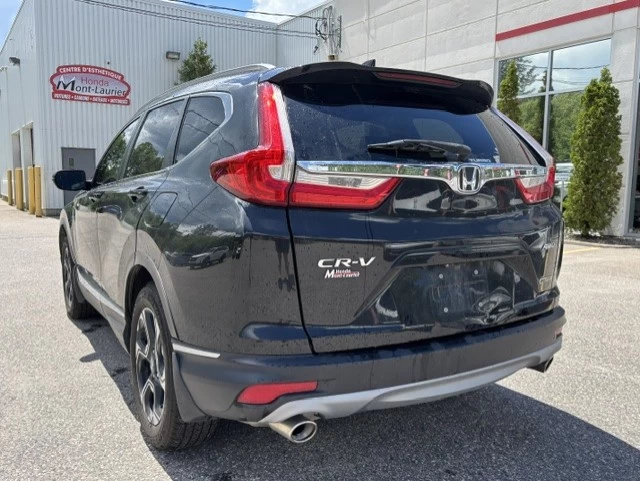 Honda CR-V Touring 2017