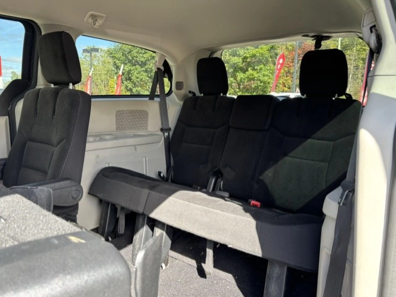 2020 Dodge Grand Caravan SXT Image principale
