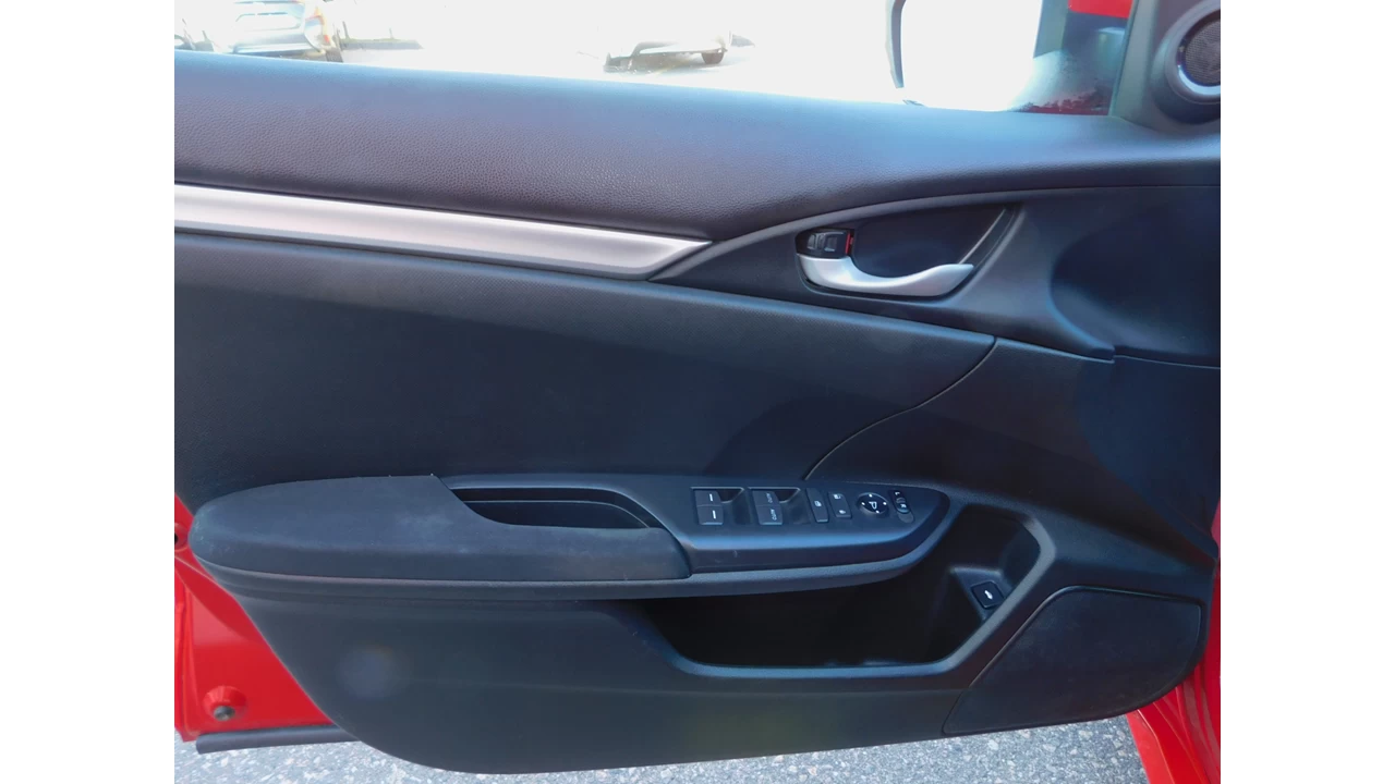 2021 Honda Civic LX Image principale