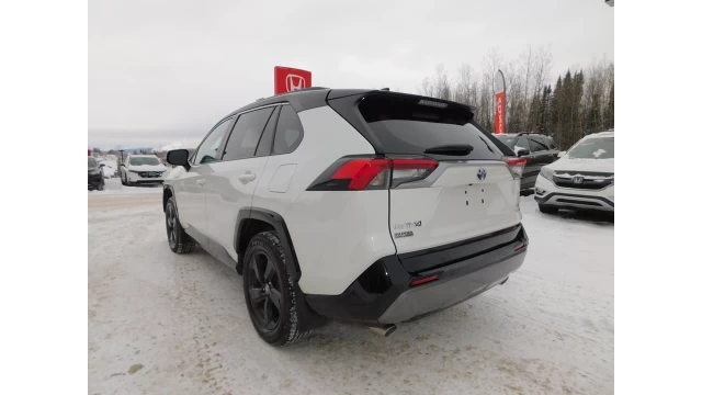 Toyota RAV4 Hybrid XLE 2019