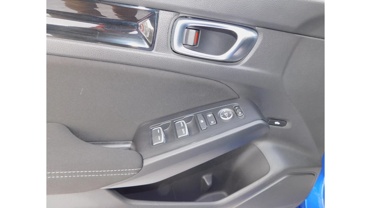 2022 Honda Civic EX Main Image