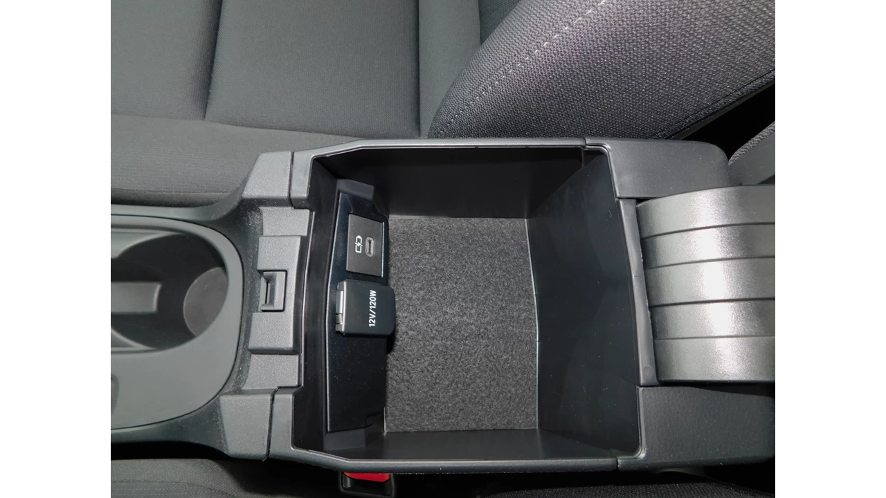 2024 Toyota Corolla L/LE Image principale