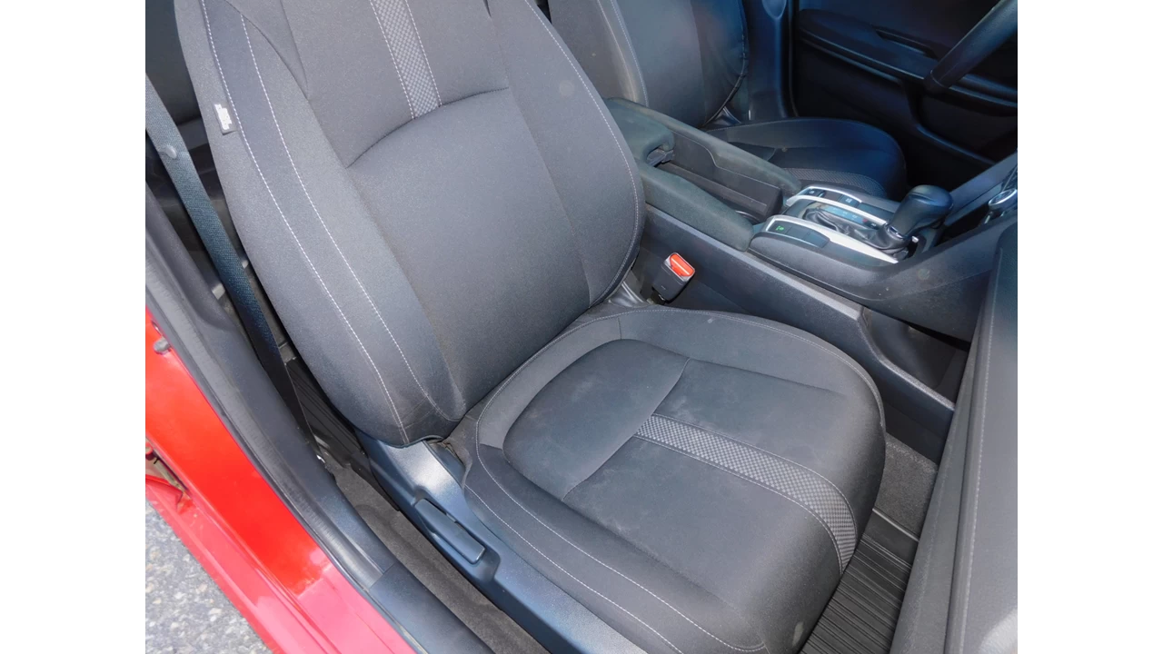 2021 Honda Civic LX Image principale