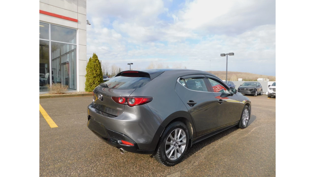 2020 Mazda 3 GX Main Image