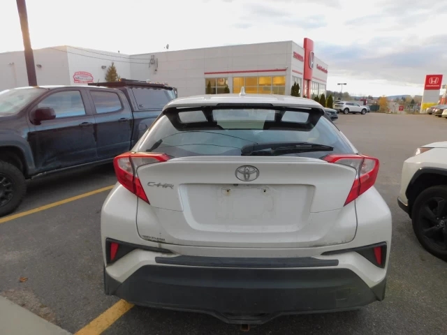 Toyota C-HR XLE 2018