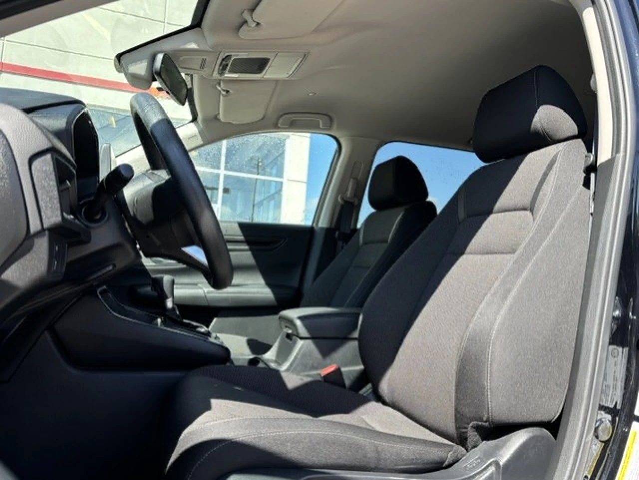 2025 Honda CR-V LX Main Image
