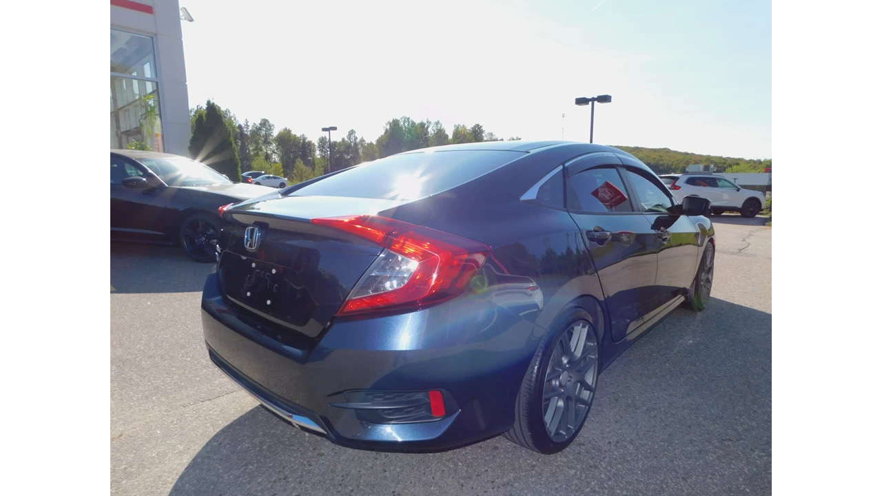 2019 Honda Civic EX Main Image