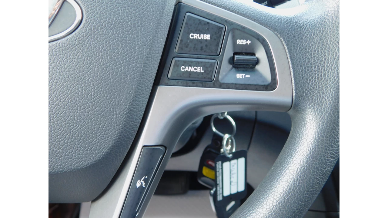 2016 Hyundai Accent GL Main Image