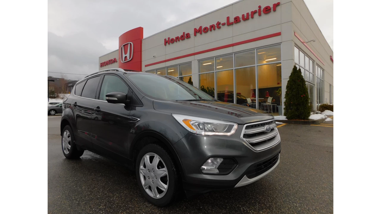 2017 Ford Escape Titanium Image principale