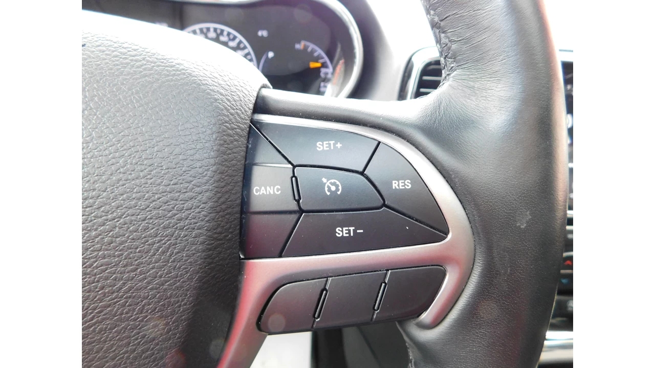 2019 Jeep Grand Cherokee Altitude IV Main Image