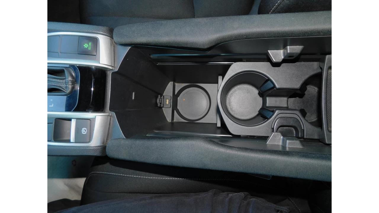 2019 Honda Civic EX Main Image