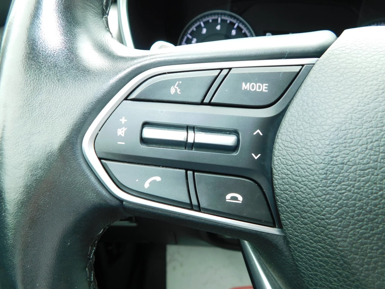 2022 Hyundai Santa Fe Preferred Main Image