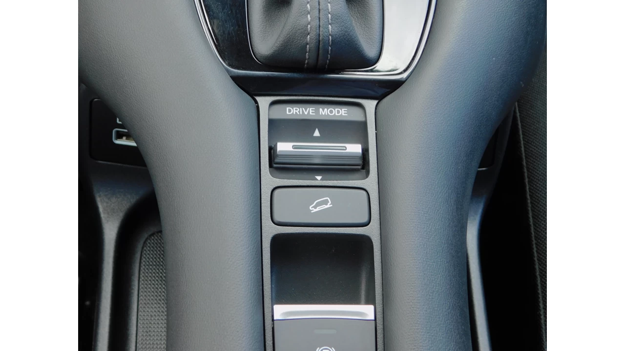 2023 Honda HR-V LX Main Image