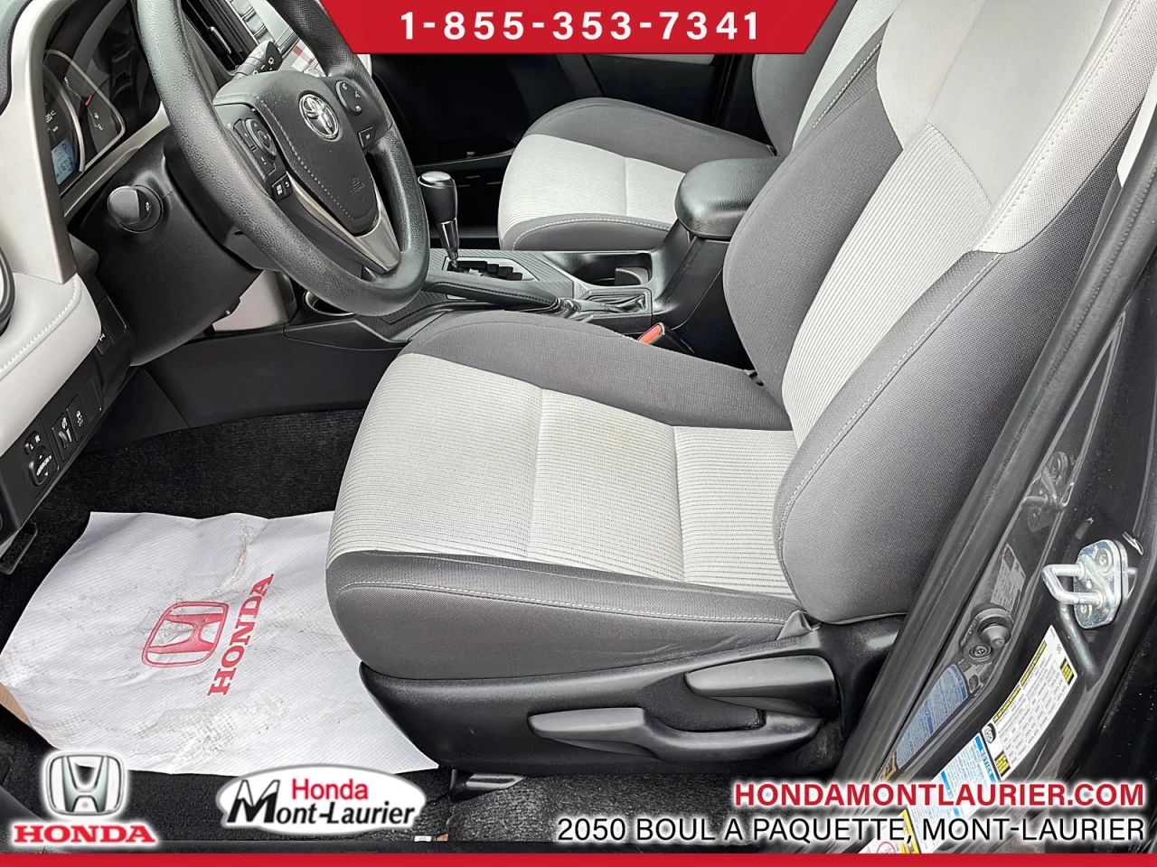 2015 Toyota RAV4 XLE Image principale