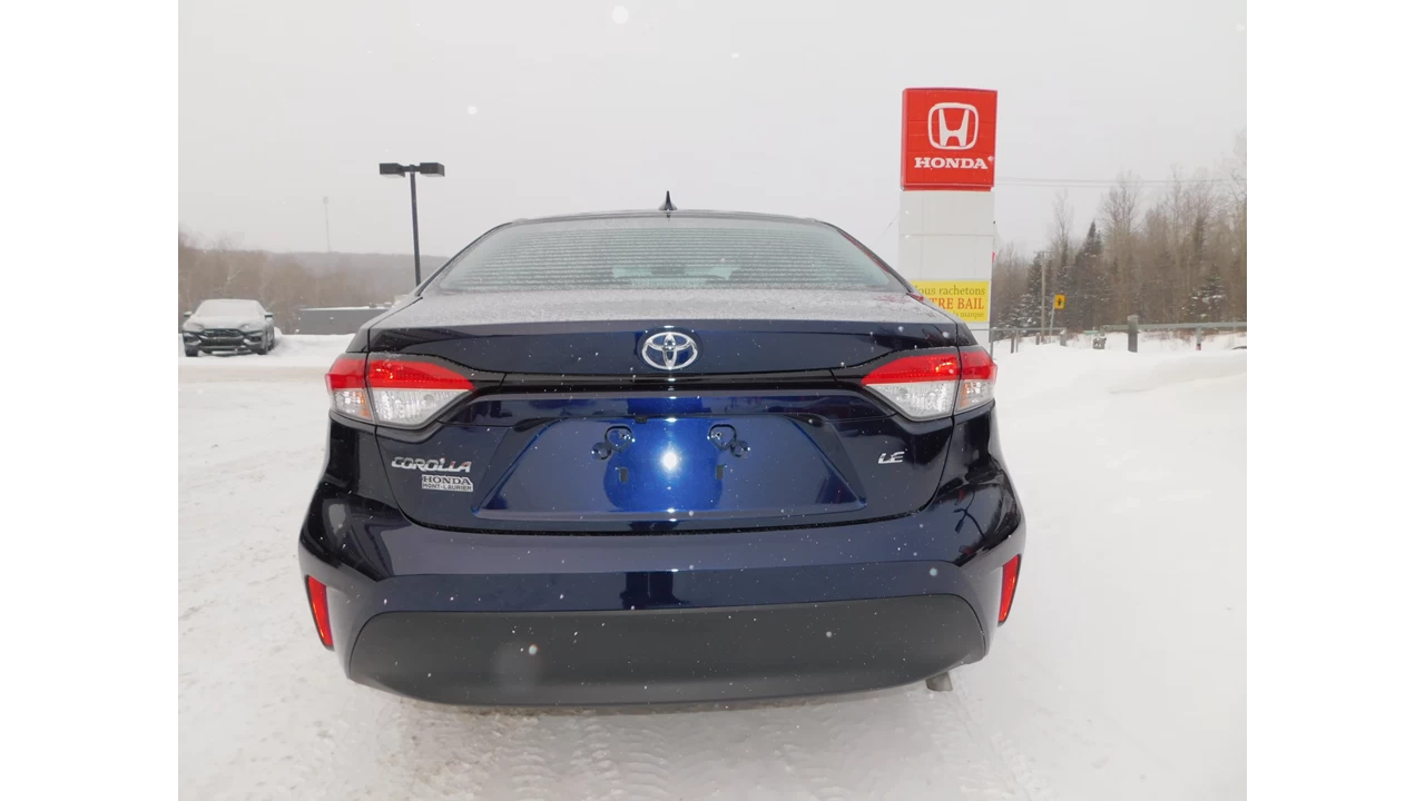 2024 Toyota Corolla L/LE Image principale