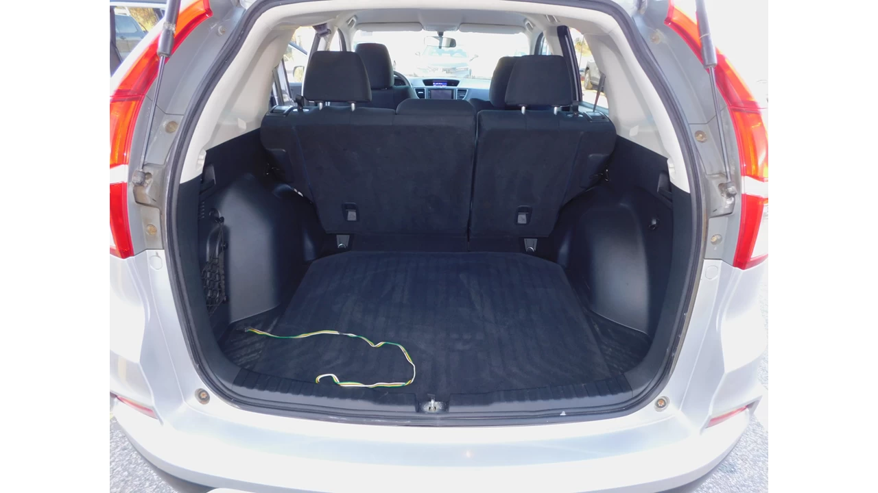 2015 Honda CR-V SE Main Image