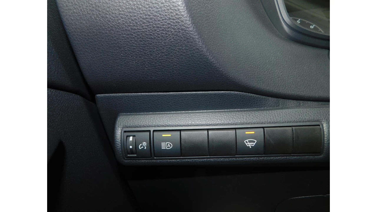 2024 Toyota Corolla L/LE Image principale