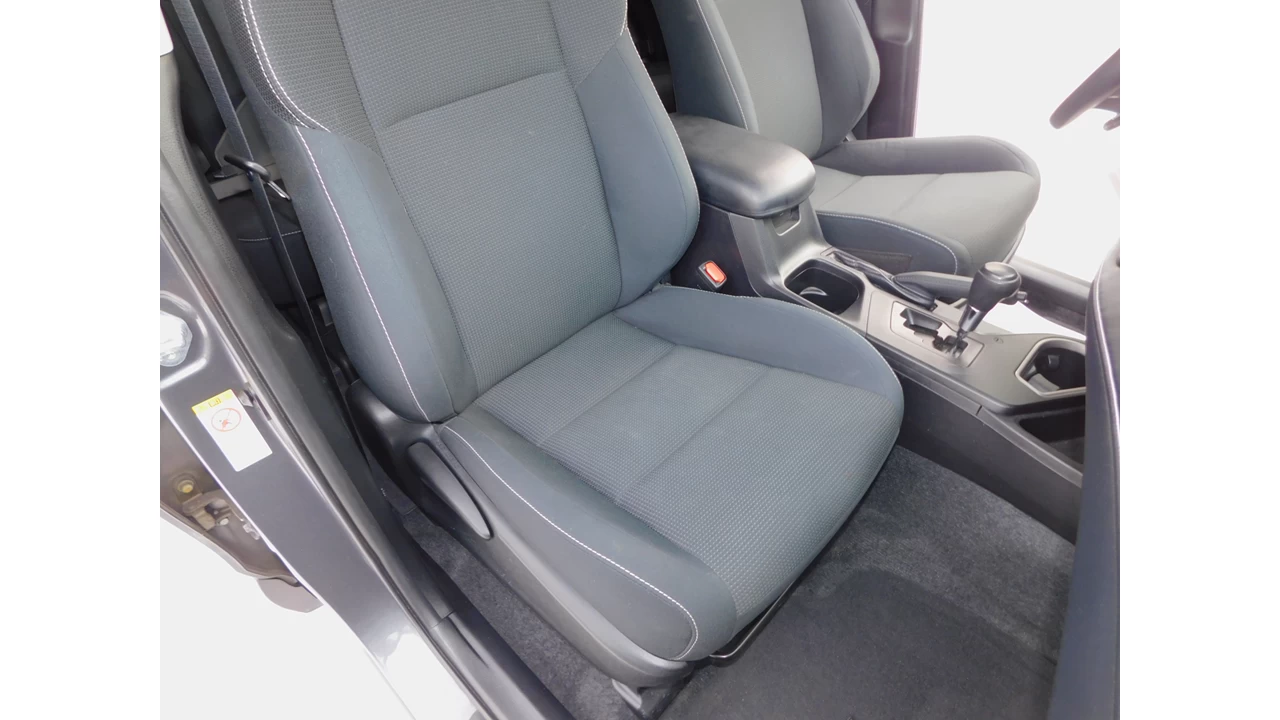 2017 Toyota RAV4 XLE Image principale