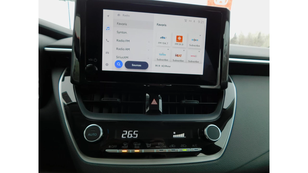 2024 Toyota Corolla L/LE Image principale