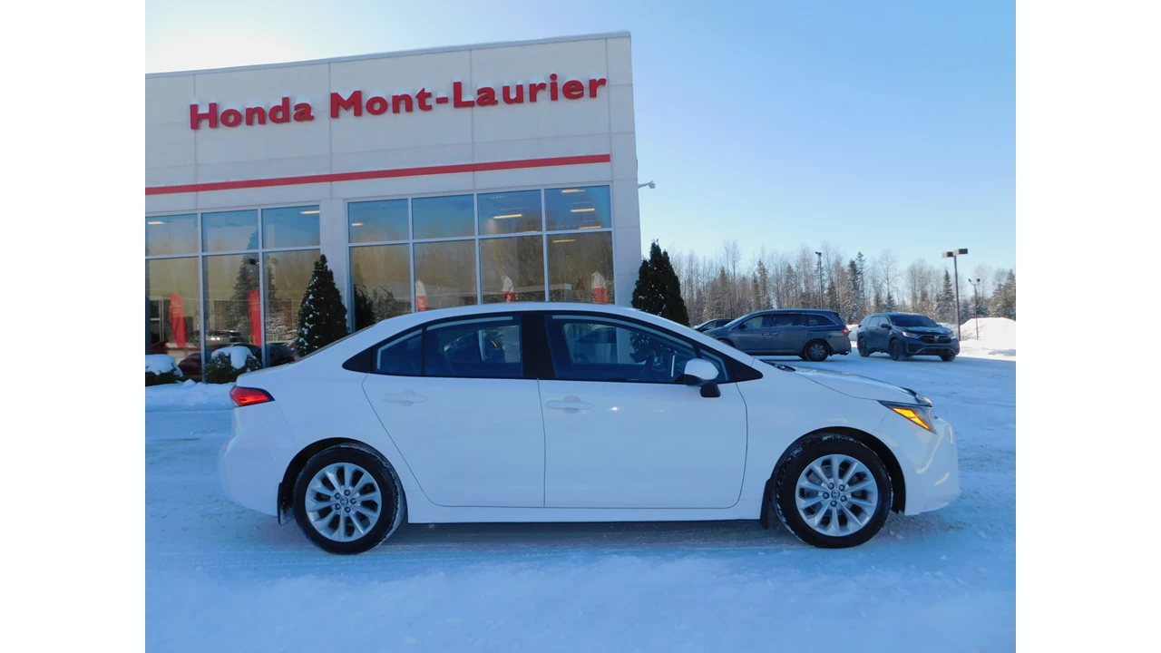 2021 Toyota Corolla L/LE/XLE Image principale