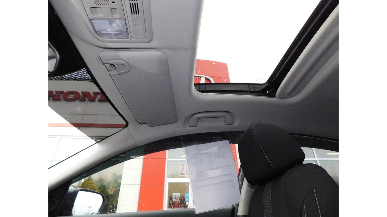 2019 Honda Civic EX Main Image
