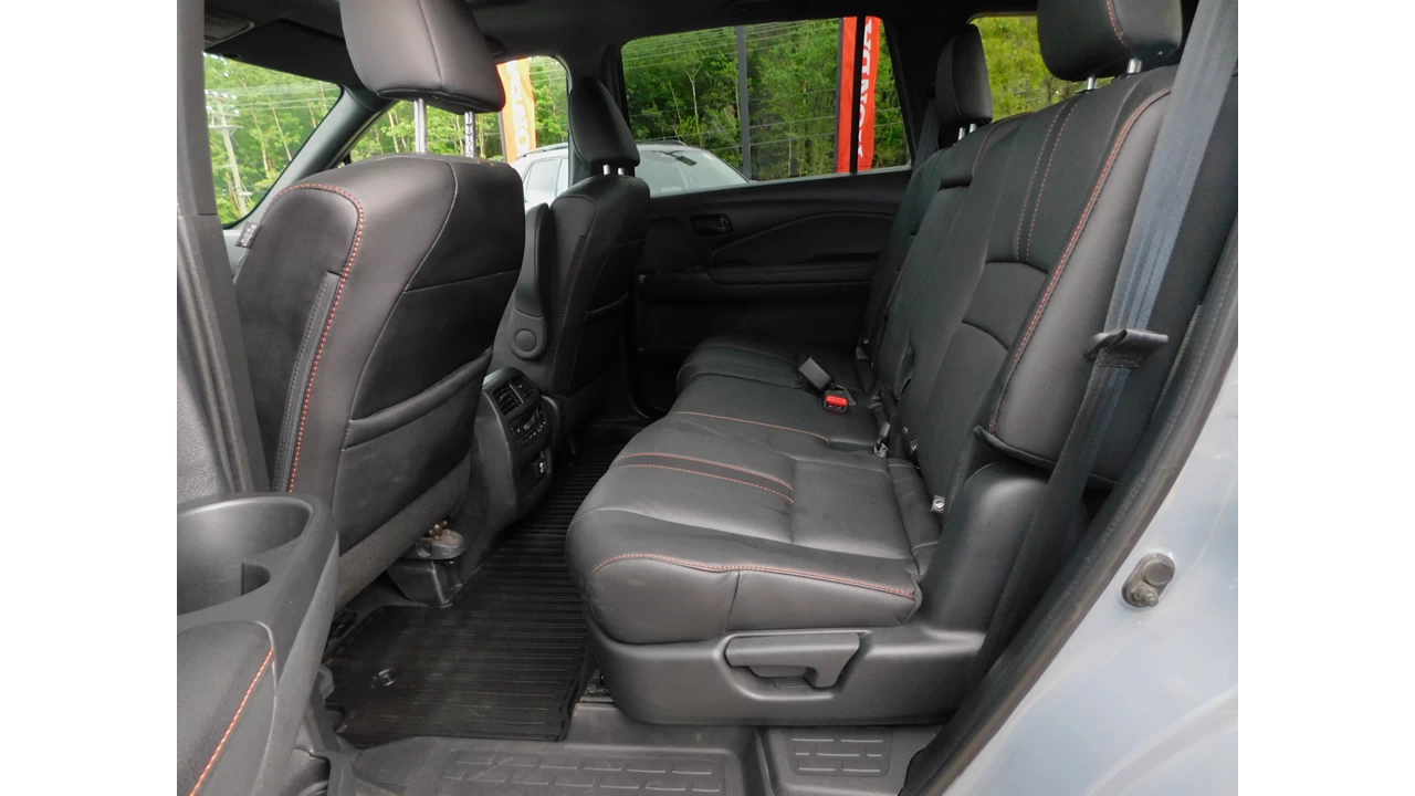 2023 Honda Pilot Touring Main Image