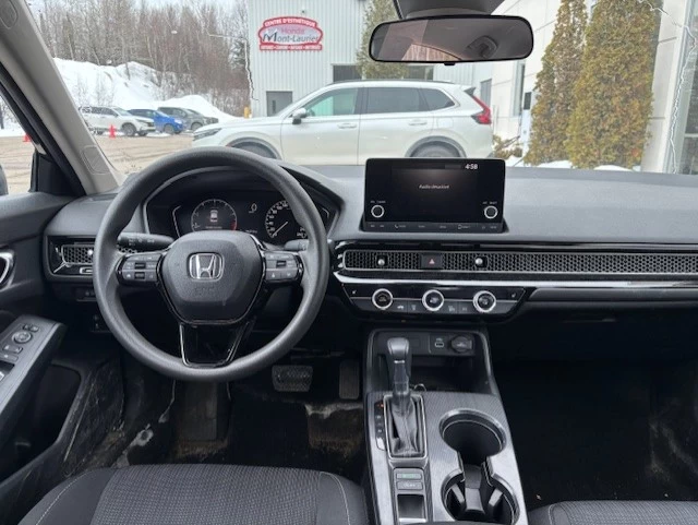 Honda Civic LX-B 2024