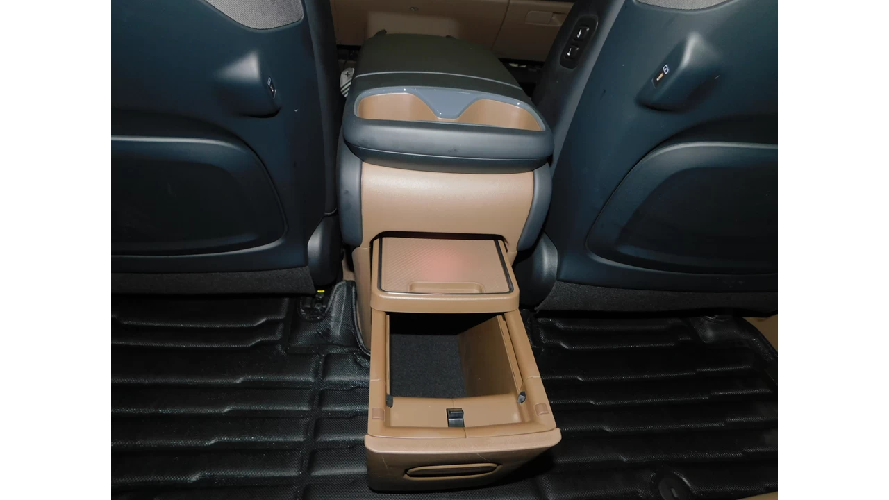2025 Kia EV9 Land w/GT-Line Package Image principale