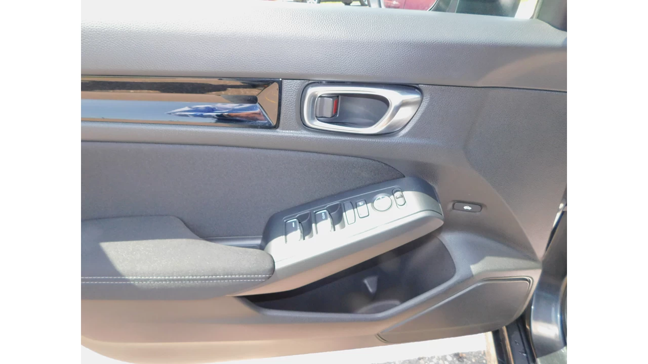 2024 Honda Civic EX Main Image