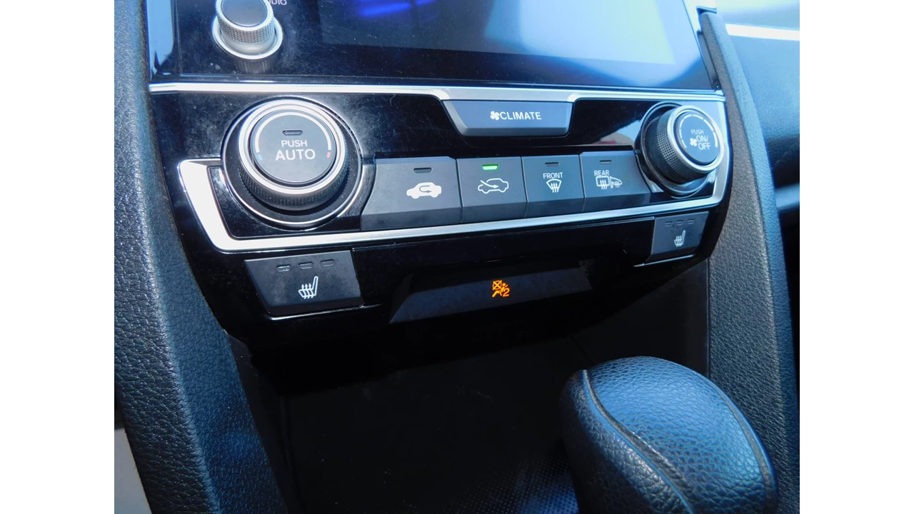 2021 Honda Civic LX Image principale