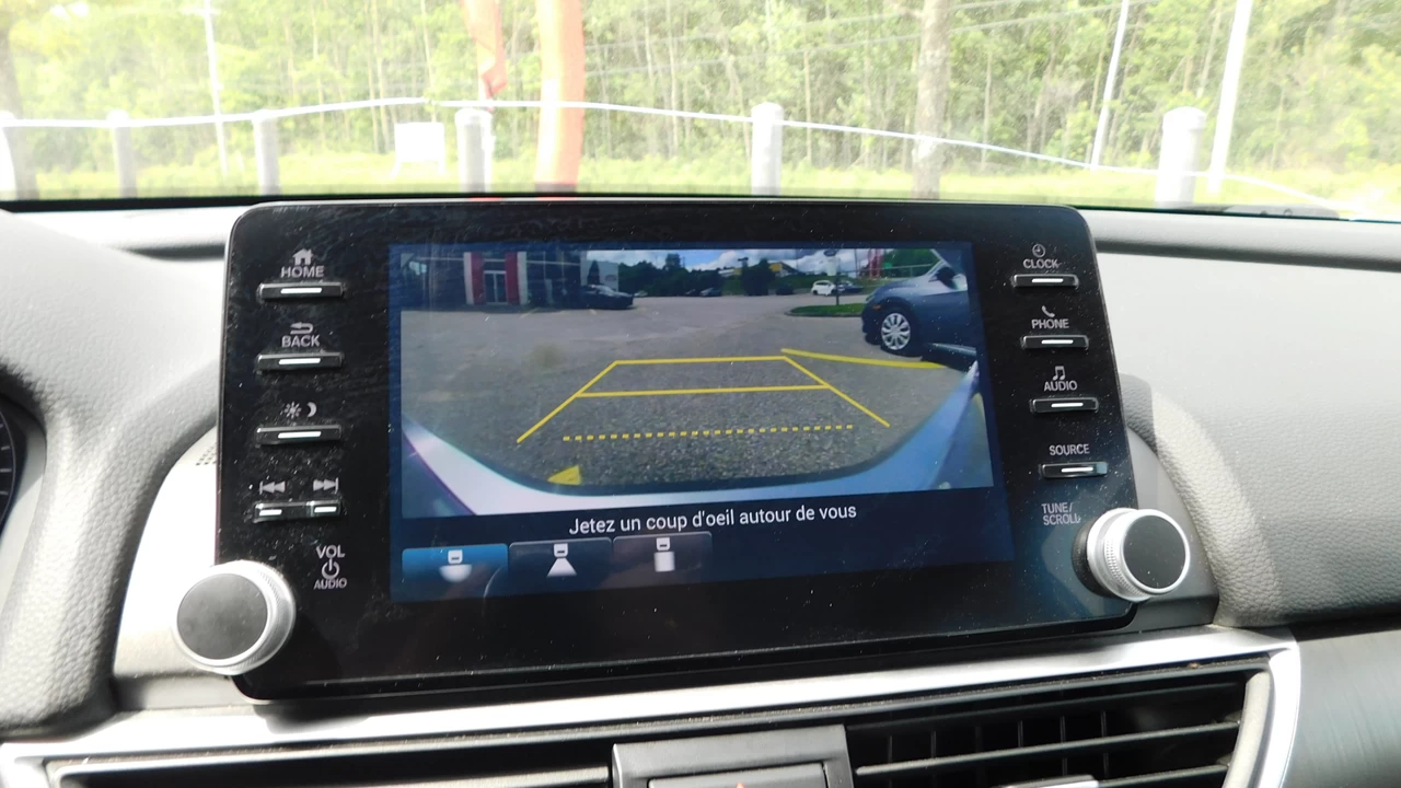 2020 Honda Accord LX Main Image