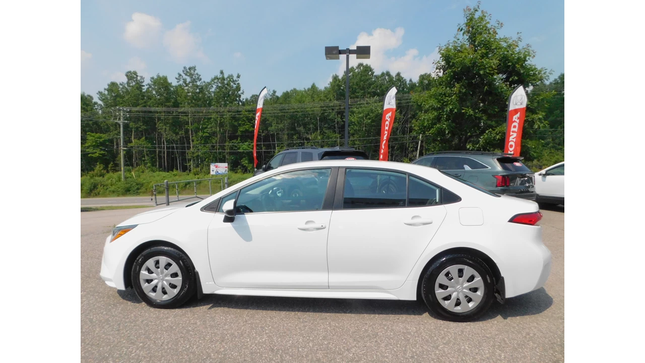 2020 Toyota Corolla LE/L/XLE Image principale