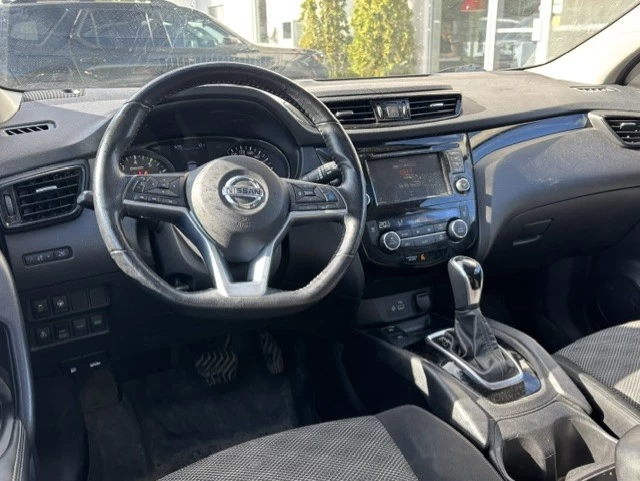Nissan Qashqai SV 2022