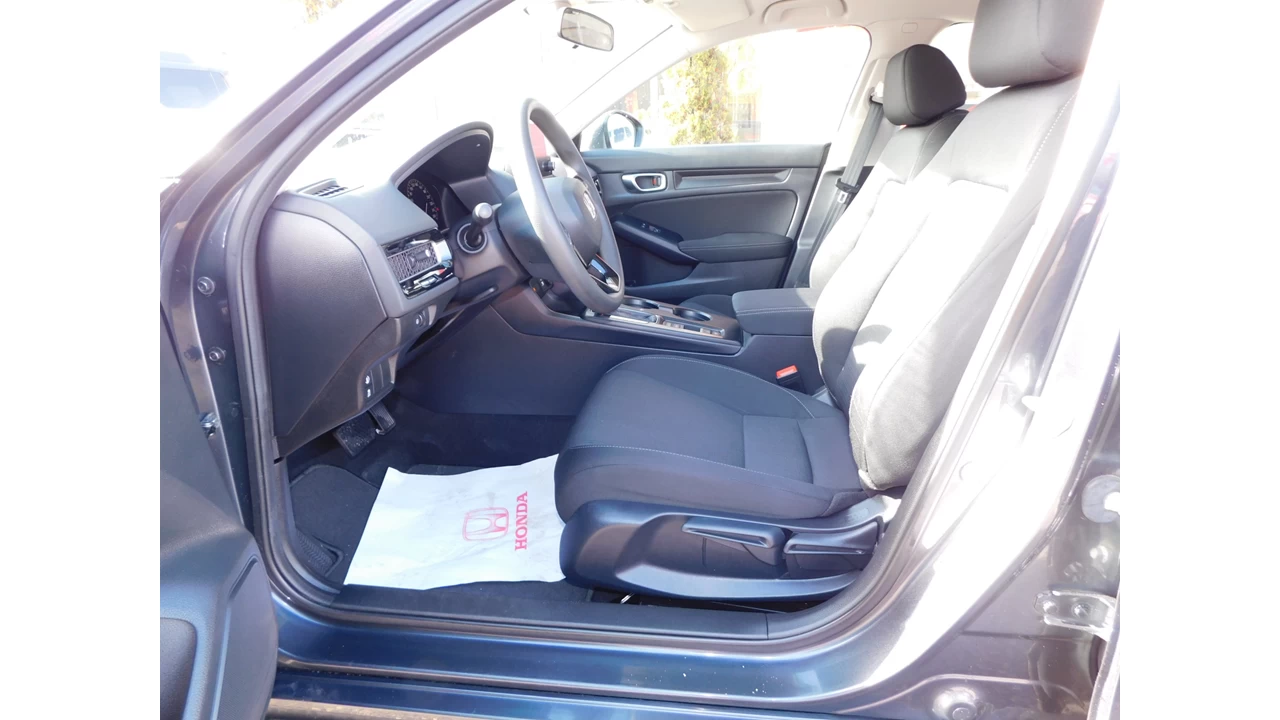 2024 Honda Civic LX-B Main Image