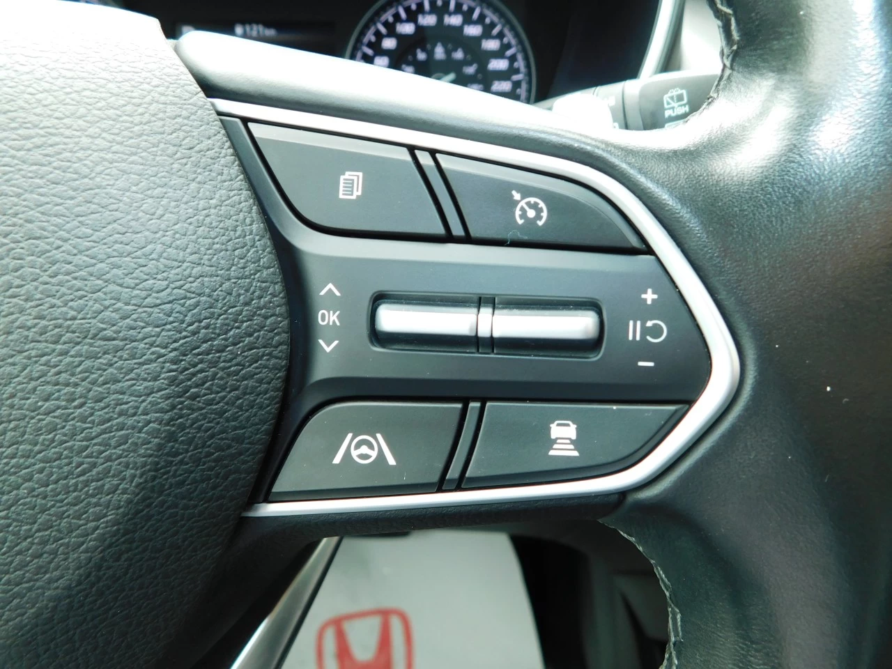 2022 Hyundai Santa Fe Preferred Main Image