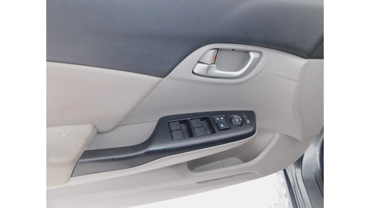 2013 Honda Civic LX Image principale