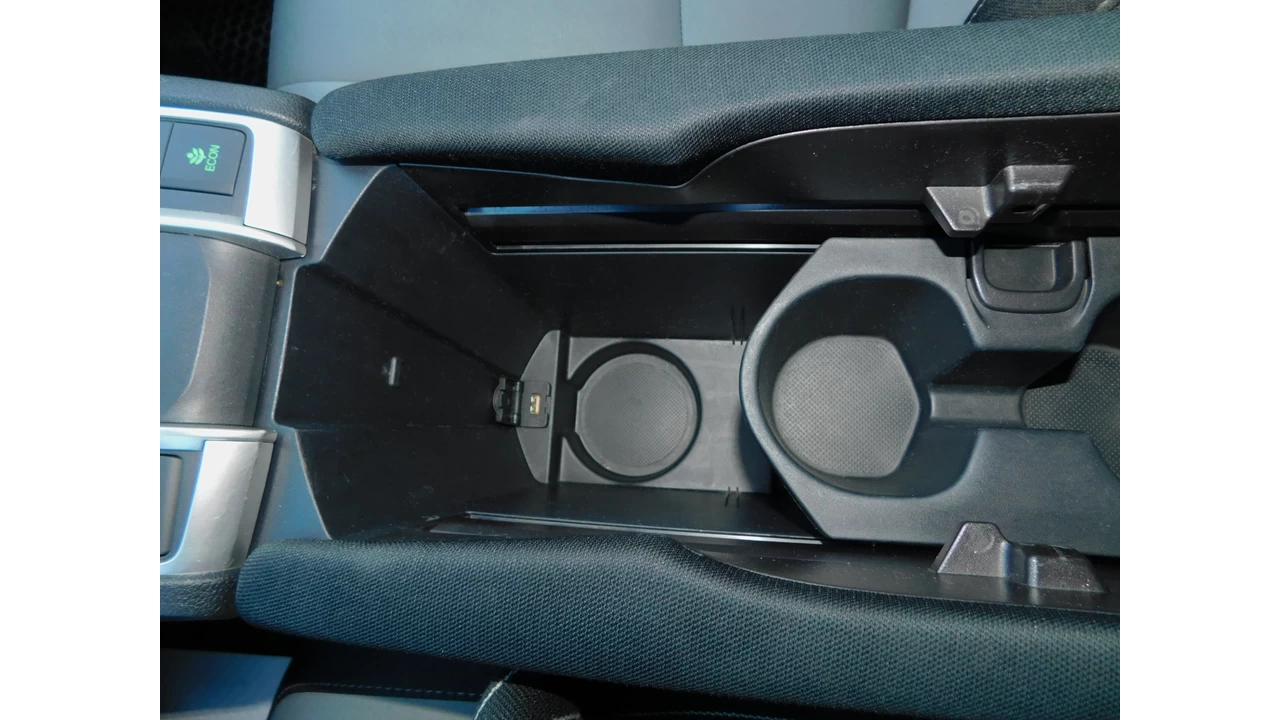 2017 Honda Civic LX Image principale