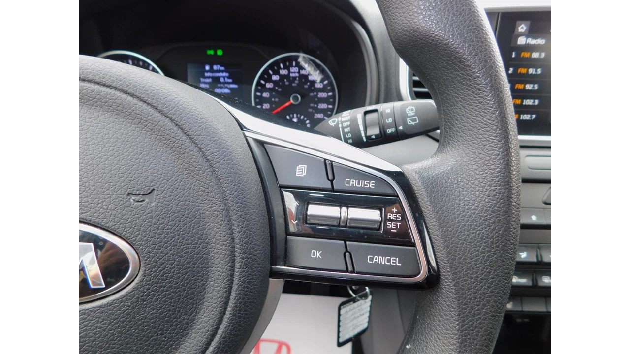 2022 Kia Sportage LX Main Image