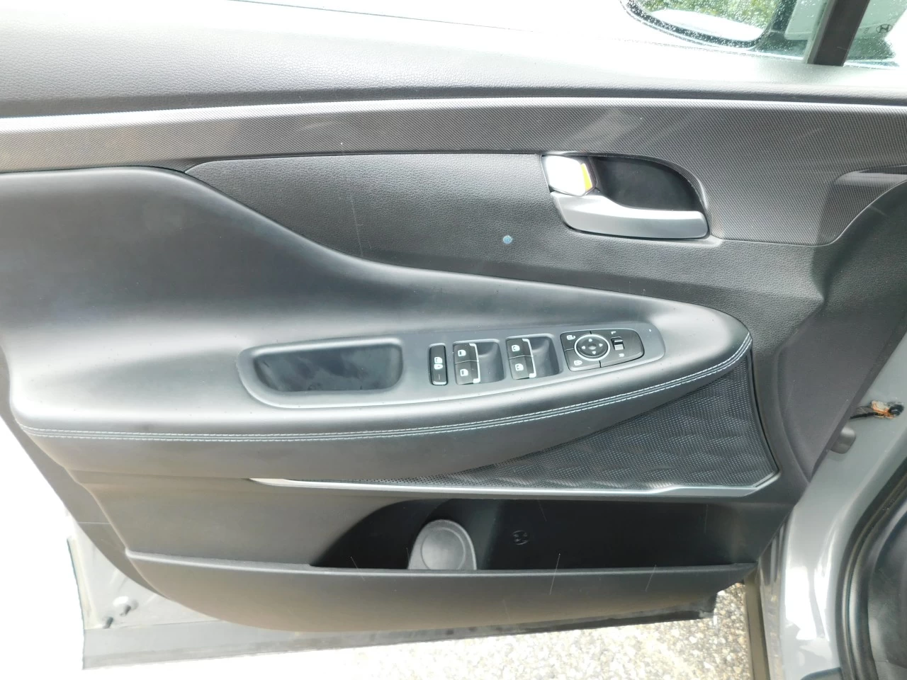 2022 Hyundai Santa Fe Preferred Main Image