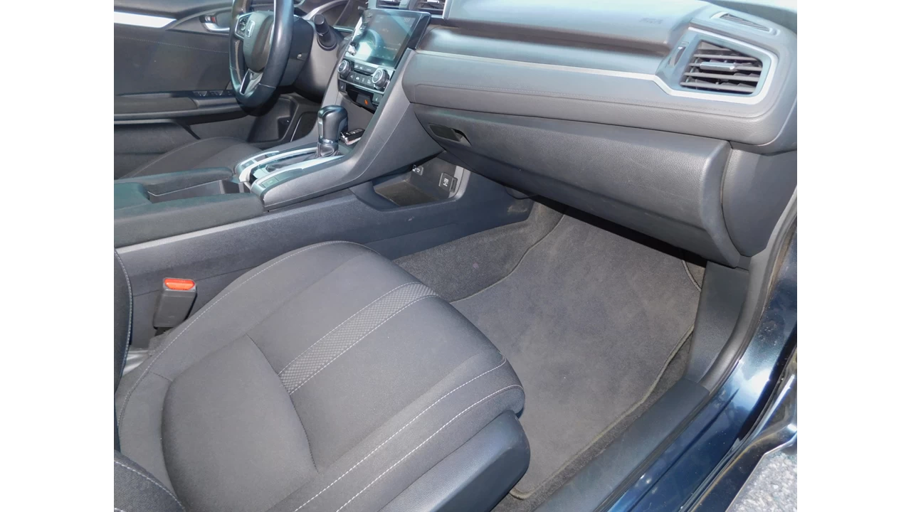 2019 Honda Civic EX Main Image