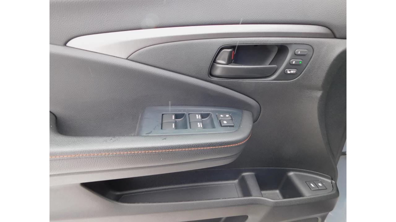 2023 Honda Passport TrailSport Main Image