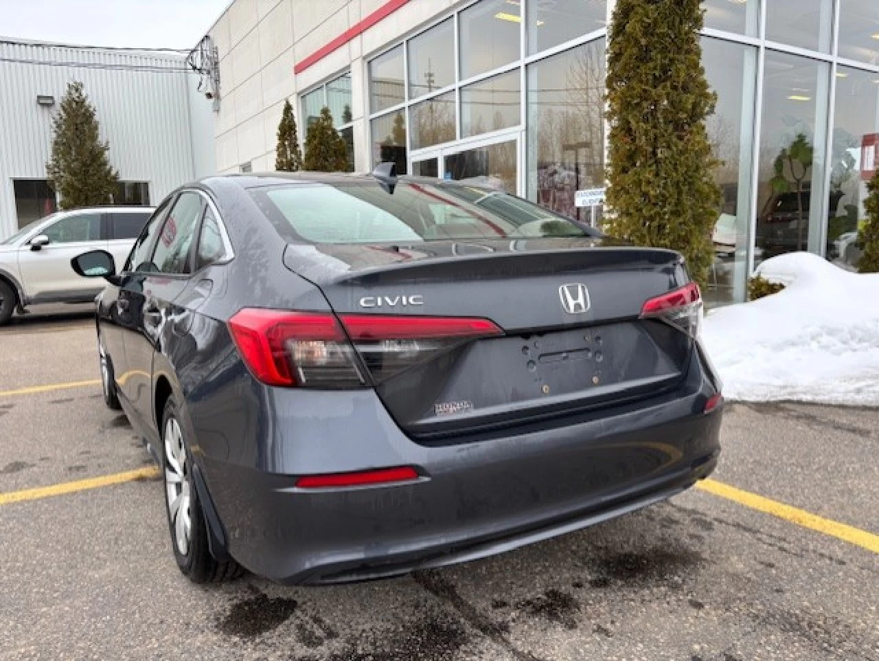 2024 Honda Civic LX-B Image principale