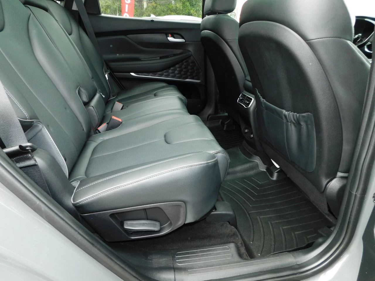 2022 Hyundai Santa Fe Preferred Main Image