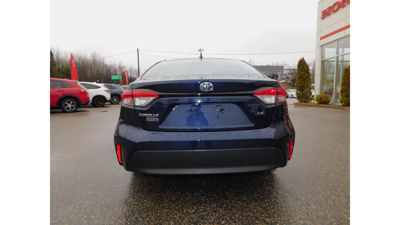 2024 Toyota Corolla LE Main Image