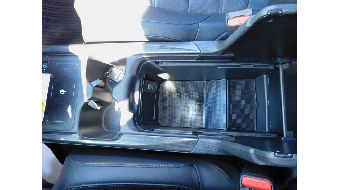 2021 Honda CR-V Touring/Black Edition Image principale