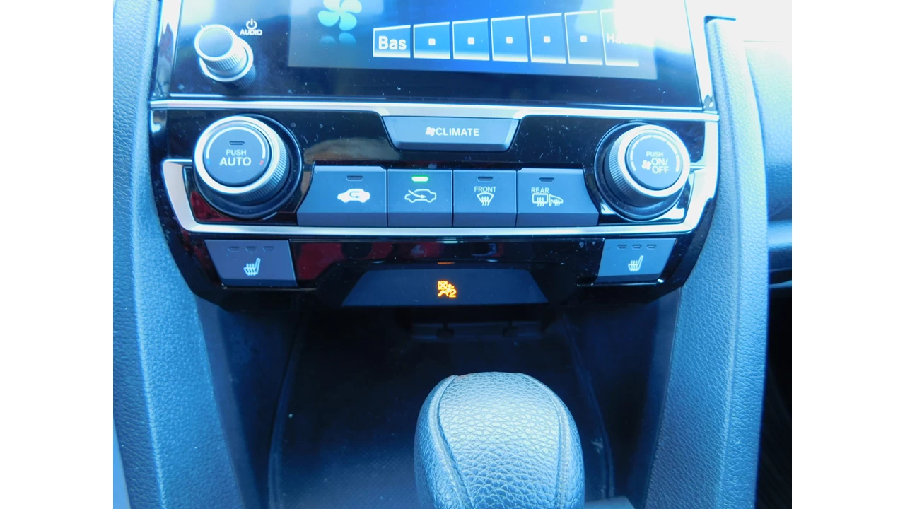 2021 Honda Civic LX Main Image